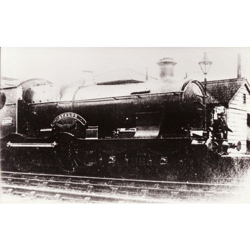 Railway Photo GWR Bulldog 3320 Avalon Great Western 33xx 4-4-0 Loco