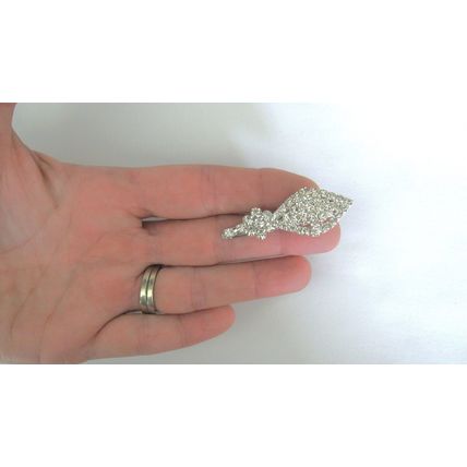 Small clear crystal oval flower alligator hair clip for fine thin hair