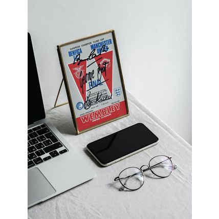 1968 European Cup Final Programme with Charlton, Best & Kidd autographs A5 Print