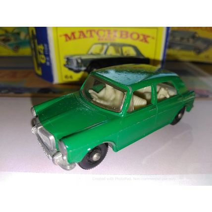 Matchbox No64 MG 1100 Cars with dogs & replica boxes