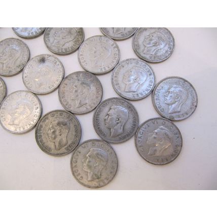 30 x CIRCULATED PRE-1947 GEORGE VI TWO SHILLING HALF-SILVER COINS 338g