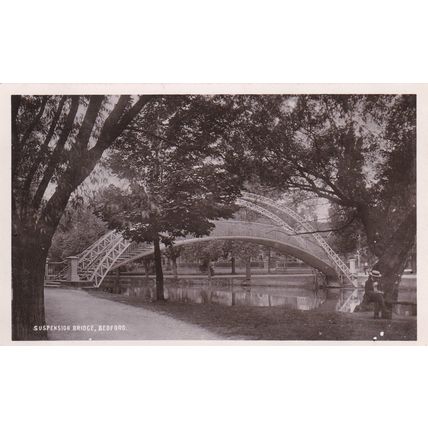 EC857 BEDFORD SUSPENSION BRIDGE . R/P POSTCARD