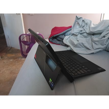 Asus ROG Flow Z13 GZ301 FHD+ TOUCH 2.5 GHz i9-12900H 16GB 1TB SSD RTX 3050 Ti