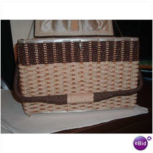 SEWING BASKET / 5ICKER /VINTAGE (10/01)