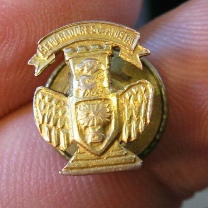 RARE VINTAGE 10K YELLOW GOLD SEMBRADORES DE AMISTAD TIE TAC 1.1 grams