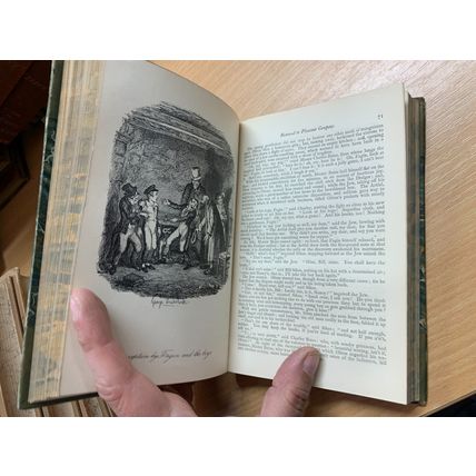 1892 CHARLES DICKENS "OLIVER TWIST" ILLUSTRATED FICTION ANTIQUE BOOK (P4)
