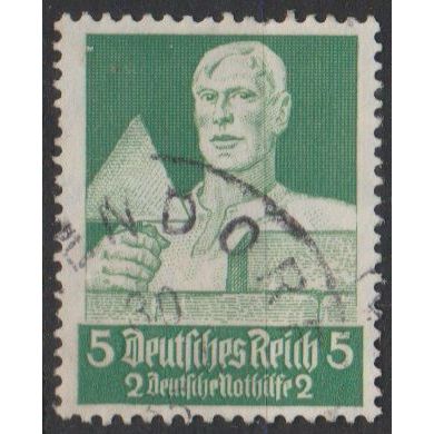 Mi: 558 used 1934 Cat € 10