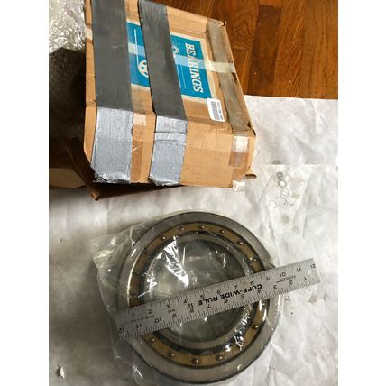 new SKF NU-228-M Roller Bearing SKF PPL W24,2NU28,NU225 GERMANY,SKF NU 228 M ,BT