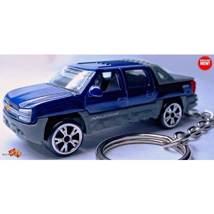 RARE KEYCHAIN BLUE CHEVY AVALANCHE CHEVROLET Z71 CUSTOM Ltd Ed NICE GIFT