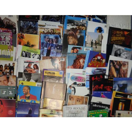 300 CD inserts, booklets - R&B, latin, rock, pop, jazz, etc.