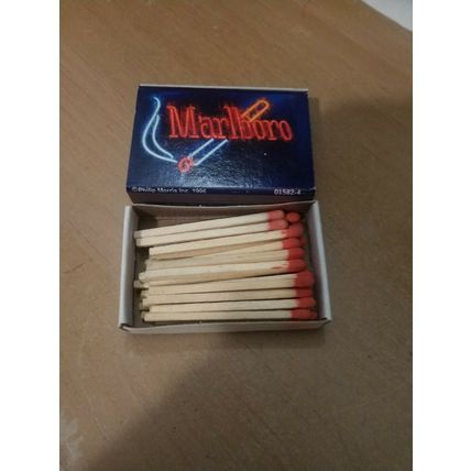 MARLBORO CIGARETTES Lit Cigarette WOOD STICK MATCHES 1 BOX