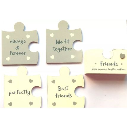 Friends Jisaw Shaped Coaster & Holder - Set of 4 - Gifts Home Decor Tableware