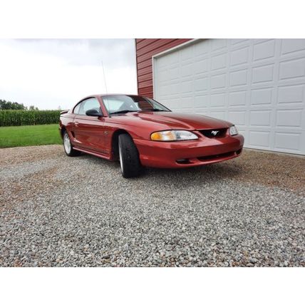 1995 Ford Mustang GT_2