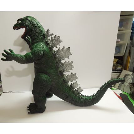 Vintage GODZILLA - Imperial Toys 13” Action Figure w/ Movable Features TOHO 1985
