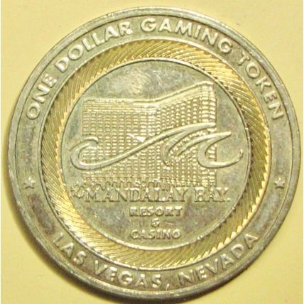 Mandalay Bay. $1 Casino Token. Las Vegas, NV. T12.