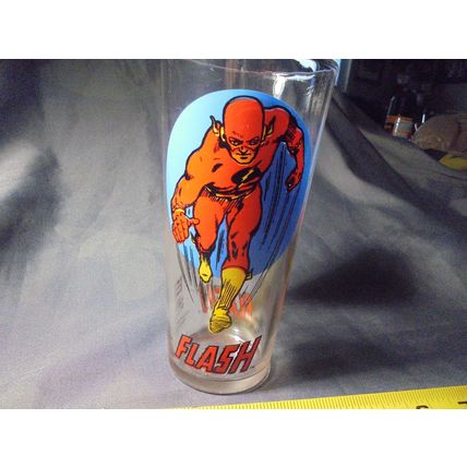 1976 THE FLASH PEPSI GLASS!! NICE!! $32.00 Shipped!! 1976 DC Comics Superheroes