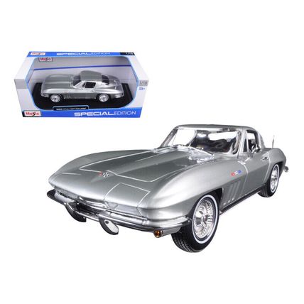 1965 Chevrolet Corvette Silver "Special Edition" 1/18 Diecast Model Car by Ma...