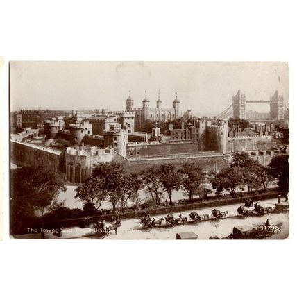 London; Tower & Tower Bridge circa 1900's? (Hanson cabs in picture) unused