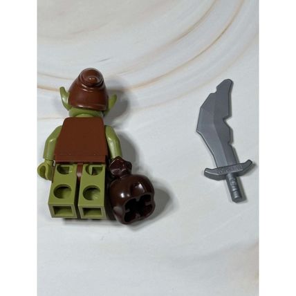 LEGO minifigure Goblin col13-5 CMF Series 13 col199 Collectable sword bag 71008
