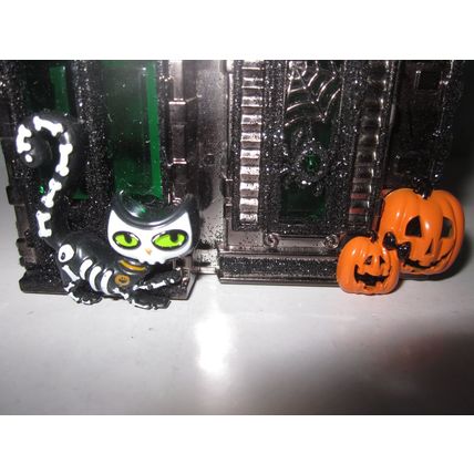 Bath & Body Works Wallflower Diffuser Plug Light bat cat Halloween Haunted House