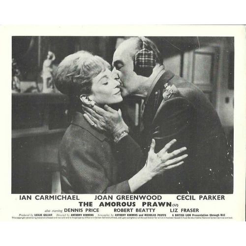 THE AMOROUS PRAWN Ian Carmichael, Joan Greenwood 1962 F-O-H Stills Set (8)