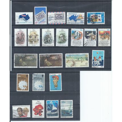 Australia stamps. 1981 used lot. (Q187)