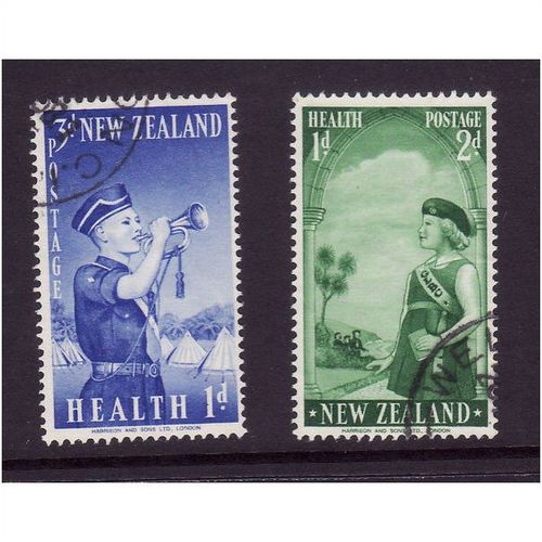 NEW ZEALAND 1958 SG764/765 SET 2 VALS FINE USED