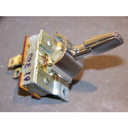 1968 CHRYSLER 300 A/C REAR BLOWER SWITCH OEM #2771122 NEW YORKER NEWPORT