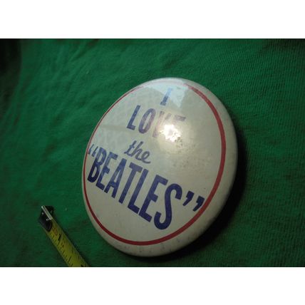Very Rare 1964 BEATLEMANIA Original "I Love The Beatles" Pinback!!! $50.00 Shipp
