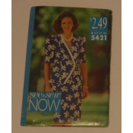 Butterick Sewing Pattern # 5421 Misses Top and Skirt