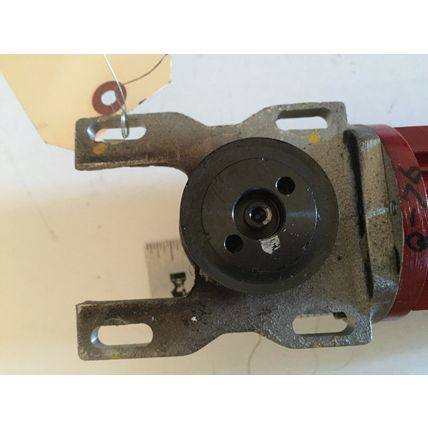 YASKAWA USAREM-01YR41 YASKAWA USAREM-0IYR4I AC SERVO MOTOR ,CG