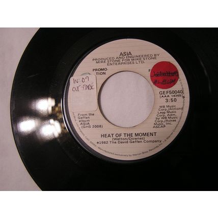 Asia Promo 45-HEAT OF THE MOMENT(EDIT) STEREO/MONO