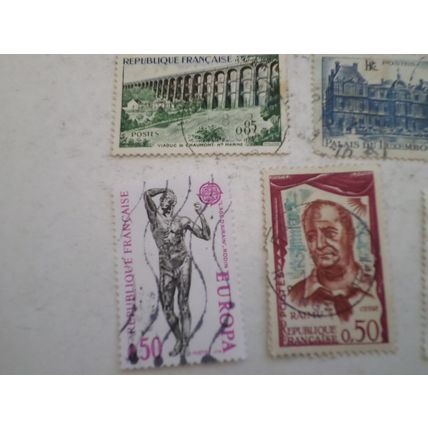 French Stamps. a selection of 15 different stamps