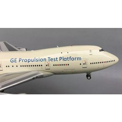 B747-100 GENERAL ELECTRIC N747GE W/STAND - INFLIGHT 200 IF742GE01 1/200 - SALE