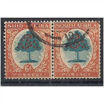 South Africa 1926 SG32 6d Green & Orange PAIR Fine Used . .