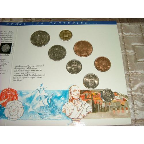 QUEEN ELIZABETH II POUNDS,SHILLINGS AND PENCE COIN SET. AZ