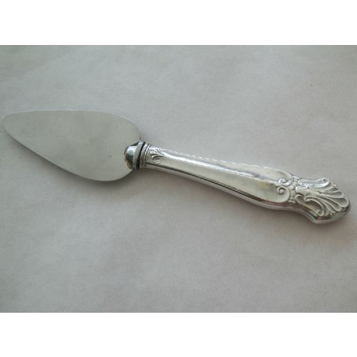 VNTG ROYAL FAMILY STERLING SILVER HANDLE CHEESE SERVER