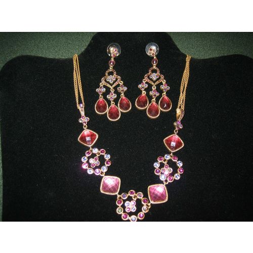 Beautiful Crystal Studded Necklace & Matching Chandelier Earrings