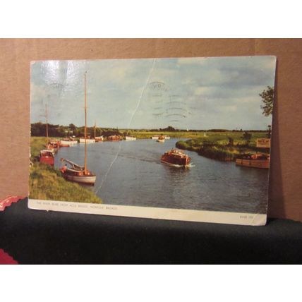ACLE BRIDGE, RIVER BURE, NORFOLK BROADS used postcard by Jarrold 1959 pm =