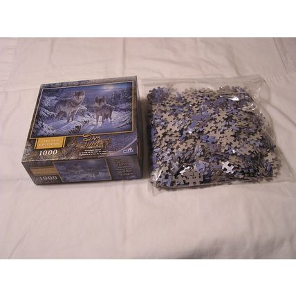 MOONLIGHT WATCH COMPLETE 1000 PIECE LIMITED EDITION Puzzle WOLVES