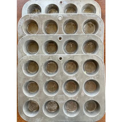 4 - Mirro 12 hole aluminum mini muffin/cupcake pan Vintage