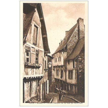 22 - DINAN - Vieilles Maisons de la Rue du Petit-Port