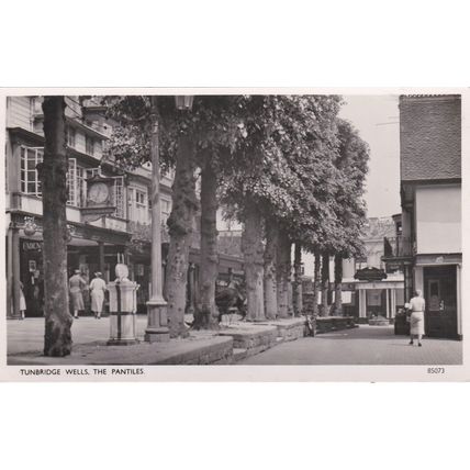 E456 TUNBRIDGE WELLS - THE PANTILES