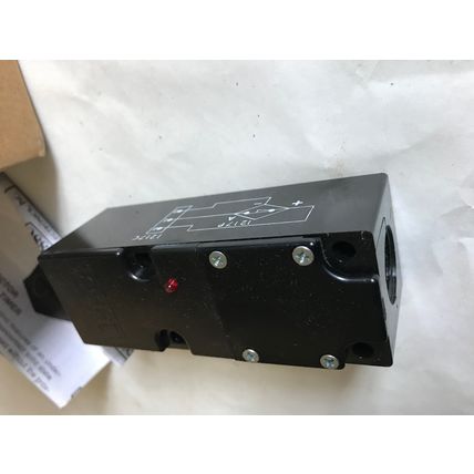NEW ISSC 1217P-3 PROXIMITY LIMIT SWITCH SENSOR KANSON ELECTRONICS 1217P-3,SR