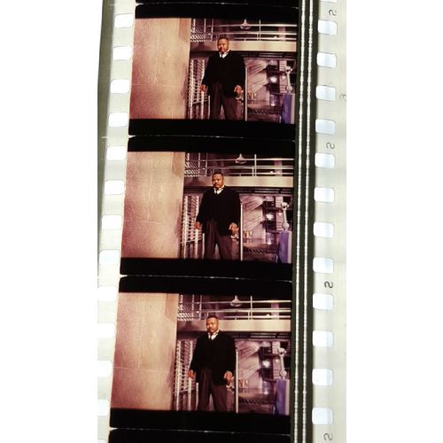 Goldfinger. pk GFC o98T. 1 strip of 5 film cells 35mm