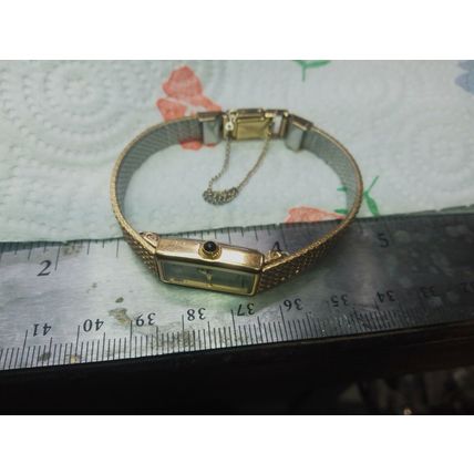 Pulsar Quartz Watch Women Gold Tone Rectangle Diamond Accent V220-0250 5 1/2inch
