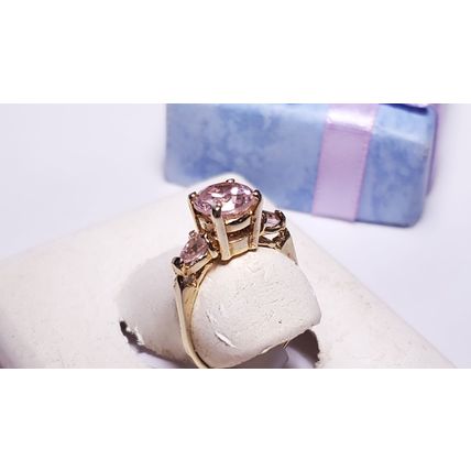 Estate 1.35ctw Rd and Pear Pink CZ 10Kt Yellow Gold raised Basket set Ring#22393