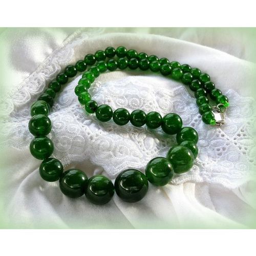 Dark Green Natural Jade 14 to 6 mm Beads Cascade Necklace Jewellery 2400