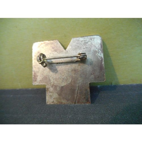 Sports Jersey Lapel Pin,#19,Hockey