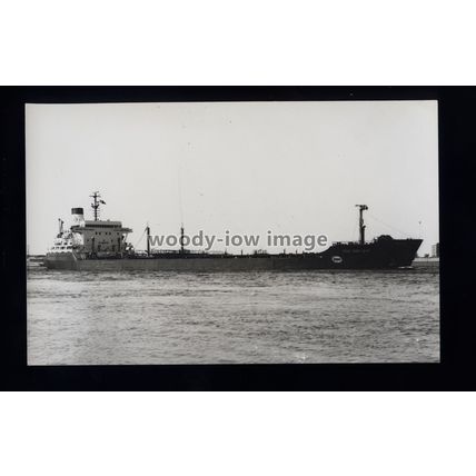 TA0698 - Esso Oil Tanker - Esso Saint John - photograph